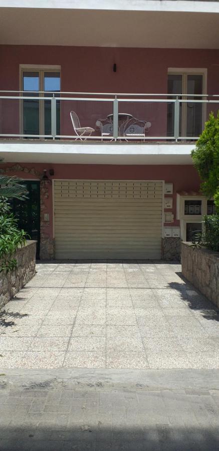 Appartamento Claudia 로칼루메라 외부 사진